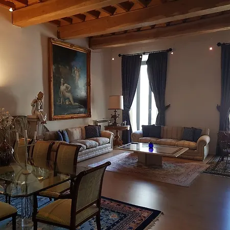 Home Suite Rome Apartment *