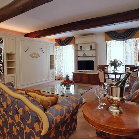 Home Suite Rome *