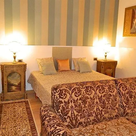 Home Suite Rome Apartment *