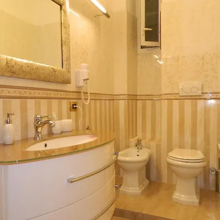 Home Suite Rome Apartment